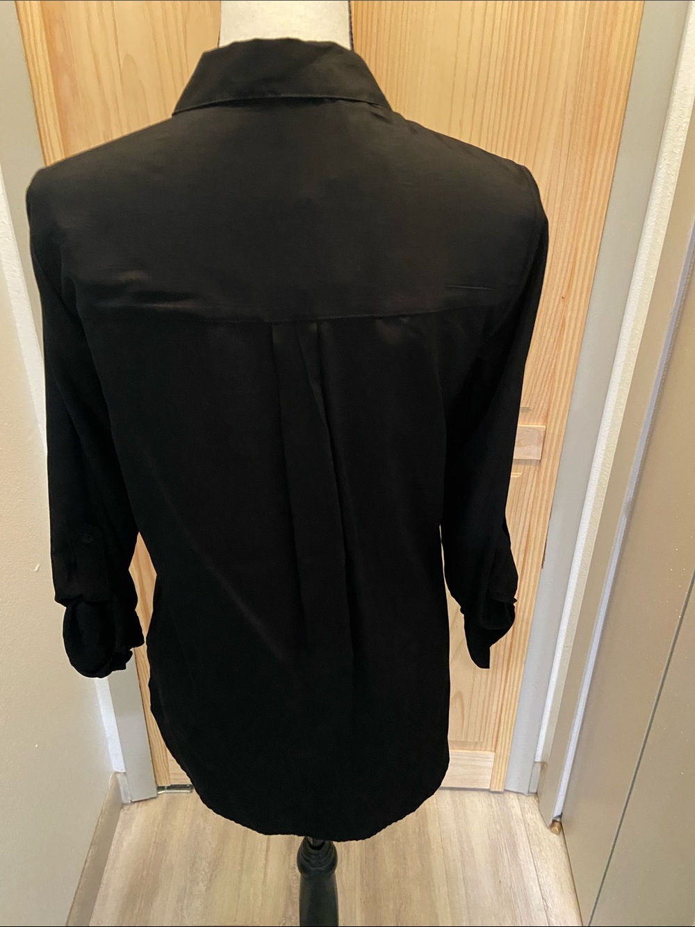 Express Black Button-Front Blouse - Picture 2 of 5